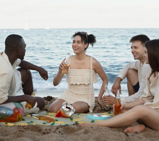 Colonia de Vacaciones: multicultural picnic